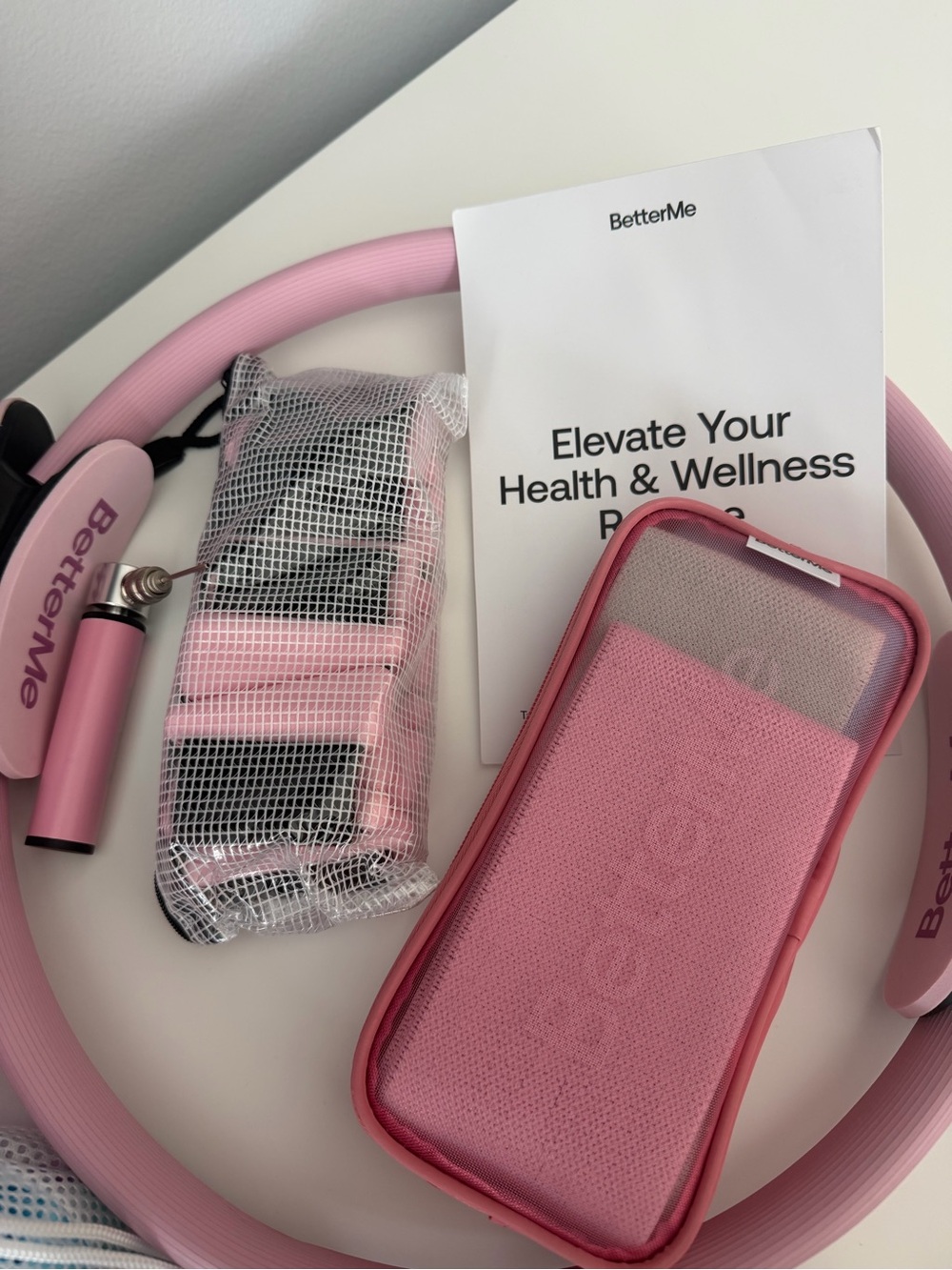 Better me Pilates Essential Kit - Raspberry Pink - Picture 8 of 11